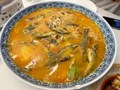 黄贡椒宣辣三角峰配脆爽大油条-听香·678茶铺(猛追湾店)