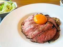 英国风情肉-炼火烤肉店
