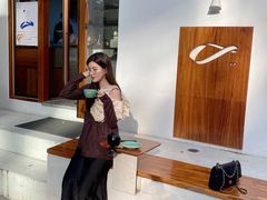 -Line 咖啡(石厦花园店)