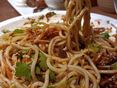 老滇凉米线-老滇山寨•云南特色菜•地方菜•民族风情歌舞表演(金碧店)