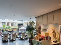-朗丽兹自助餐厅