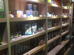 -佳百利宠物(荣乐中路115弄小区店)