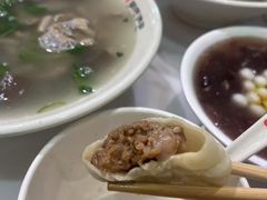 -百年尹氏汤包(湖南路狮子桥店)