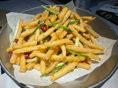 -巴厘龙虾·榜首油焖大虾(音乐学院·沿江酒馆店)