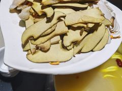 -野菌皇海景野生菌火锅(滨海大道店)