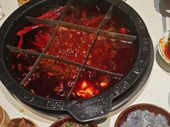 -卤校长老火锅(杨家坪直营店)