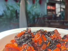 梅干菜烧猪手-巷子里·红谷宴(万象城店)