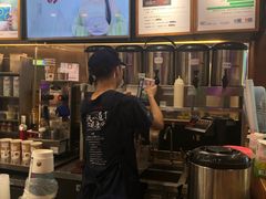 -茶颜悦色(金茂览秀城LG层外街店)
