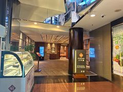 -萨拉伯尔(燕莎友谊商城店)