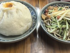 -雪琴面馆富安特色鱼汤面(城中花园店)