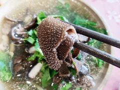 -谢老五跷脚牛肉·非遗传承店