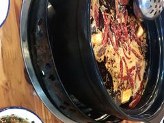 -毛椒火辣重庆火锅串串香(城基路店)