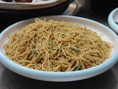 -郑猛记石岐鸽主题餐厅(长江店)
