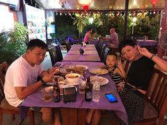 -Pakwan Restaurant & Bar