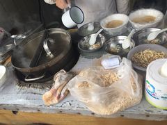 -荣巷小馄饨(荣巷店)