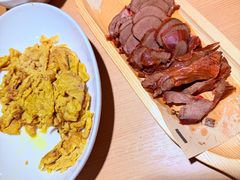 -关东小磨东北菜(上海长风大悦城店)