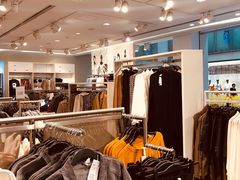 -H&M(鹏欣水游城店)