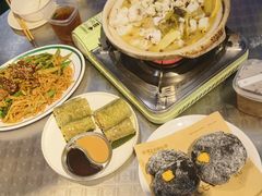 -楼上大排档·顺德菜·粥水·鱼生(苗栗路店)
