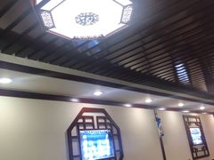 大堂-门框胡同百年卤煮(前门煤市街店)