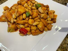 宫保鸡丁-東城故事·尋找姆媽的味道(玉兰路店)