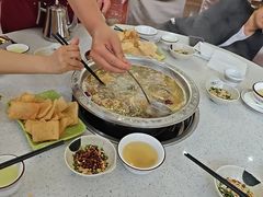 -乙丙丁正宗昭通天麻火腿鸡(总店)
