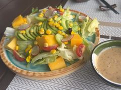 -俊屋料理·烧鸟·寿司·日泰融合菜(星际云汇店)
