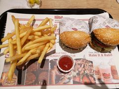 -The Habit Burger Grill 哈比特汉堡(爱琴海店)