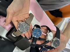 -聚云奢二手奢侈品黄金手表包包回收·中古店(中福城店)