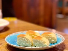 酸奶饼-蒙亨·手把肉·蒙古包文化主题餐厅(天恒广场店)