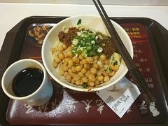 干溜豌杂面-秦云老太婆摊摊面(全国总店)