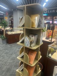 -灵彩珠宝(朗香街店)