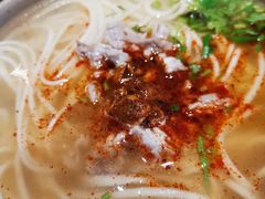 猪肘汤面-亮亮面馆(经六路店)