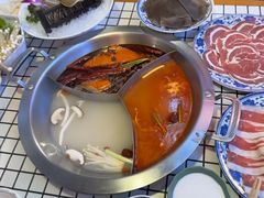 -山悦里 山野·鲜火锅(罗斯福广场店)