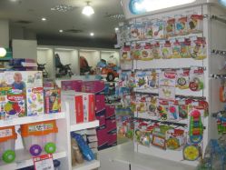 -爱婴室(上海嘉定罗宾森广场店)