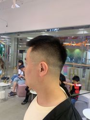 -MRMODE时尚先生美发沙龙