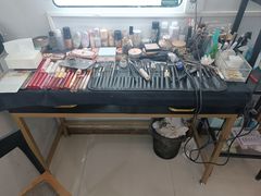 -ME觅妆·定制美妆·彩妆私教(菱角湖店)