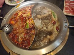 -沸炉重庆老火锅(军事博物馆店)