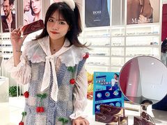 -吴良材眼镜(南翔印象城MEGA店)
