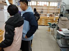 -豪门视光·星趣控·蔡司依视路眼镜代理商(中央大街店)