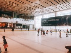 -冰纷万象滑冰场(沈阳万象城店)
