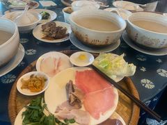 -桥香园云南过桥米线(金马碧鸡店)
