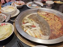 -沸炉重庆老火锅(军事博物馆店)