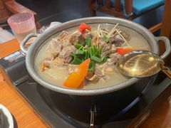 -菌自由丨野生菌火锅特色庭院餐厅(丽江古城店)