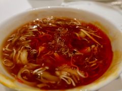 皇帝蟹酸辣汤-嘉麟楼