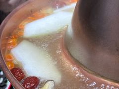 -京悦南门涮羊肉·羊蝎子火锅(田林路店)