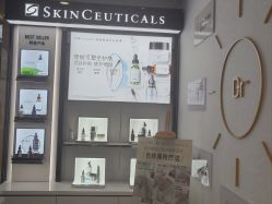 -脸博士医疗美容·眼鼻整形·抗衰中心