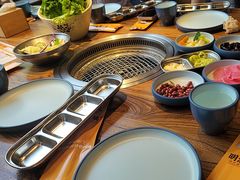 -明洞阿姨·韩式酱蟹烤肉·创意料理(三元桥店)