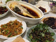 -泉上·发现DISCOVERY ·黔菜餐厅(银海元隆广场店)