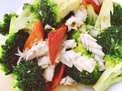 西蘭花炒鮮魷-天宝食坊·啫啫煲大排档(西华路店)