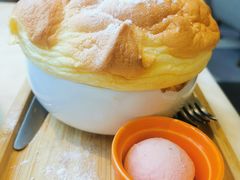 -港丽餐厅(高德置地店)